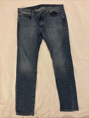Men's Skinny Jeans in Washed Blue
